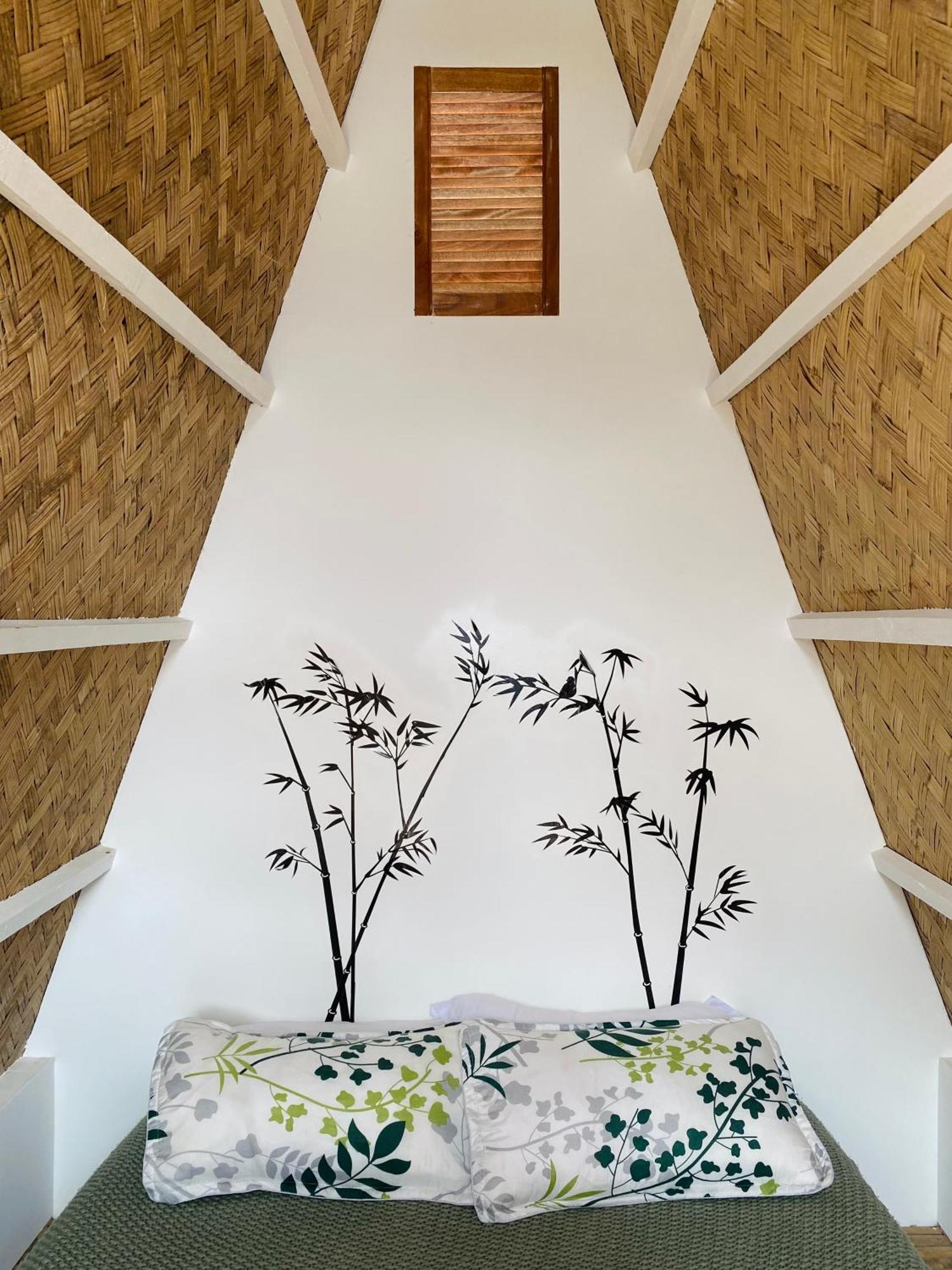 Happy Monkey Hostel El Nido Luaran gambar